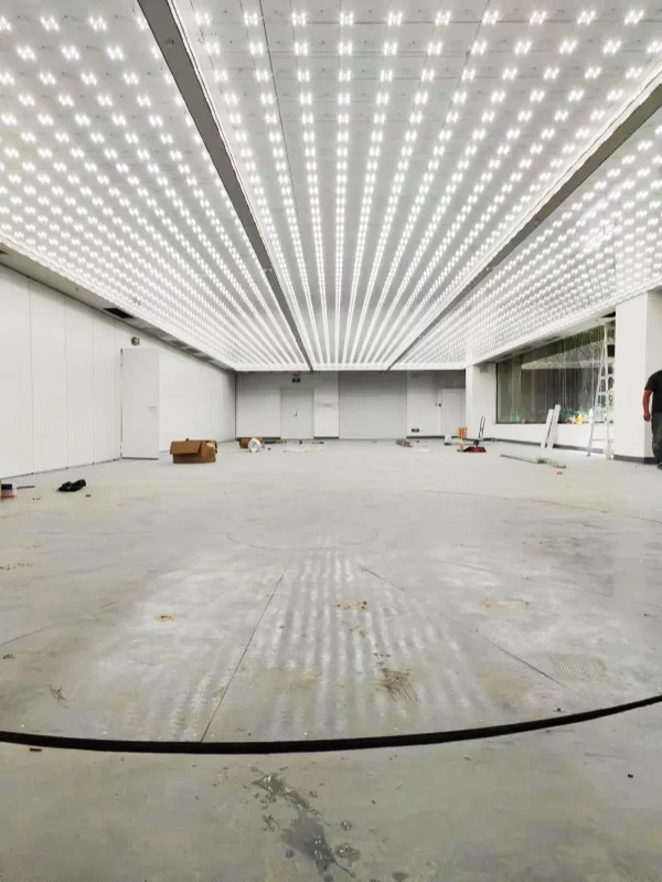 Rotating Stage for Huawei Showroom